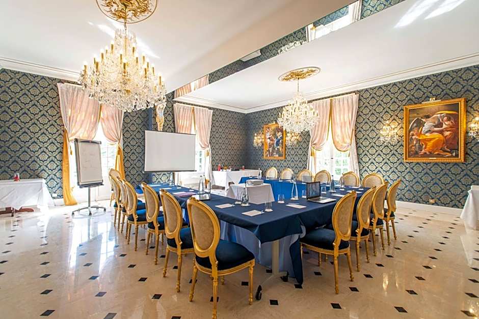 Chateau De Beauvois - Younan Collection