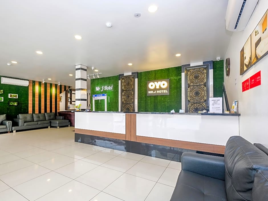 OYO 718 Mr J Hotel Wakaf Che Yeh 1