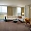 Omni Viking Lakes