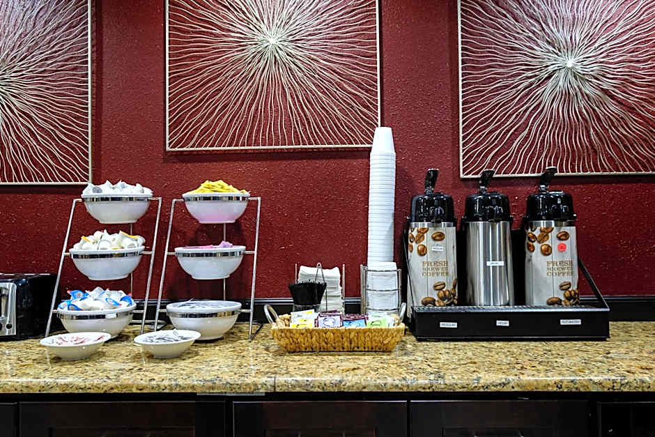 Red Roof Inn & Suites Jacksonville, NC