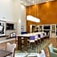 Hampton Inn By Hilton & Suites Manchester