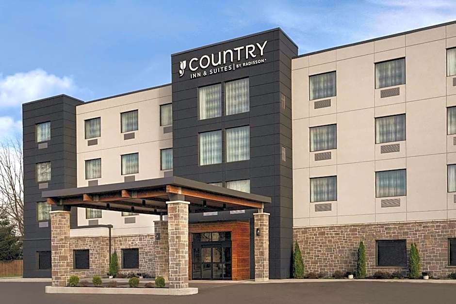 Country Inn & Suites by Radisson, Belleville, ON