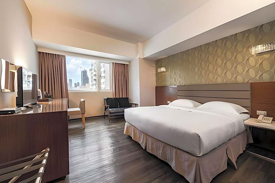 The Riverside Hotel Esthetics