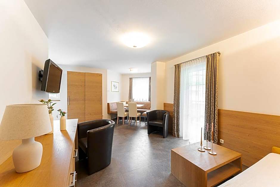 ARBOR Hotel & Apartments