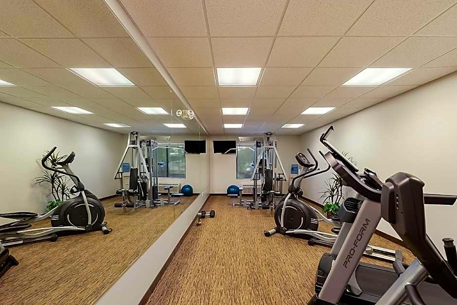 Best Western Douglas Inn & Suites