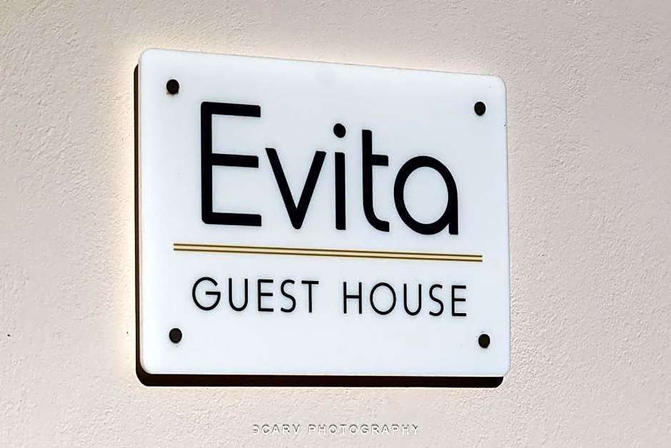 Nohēme Luxury Suites