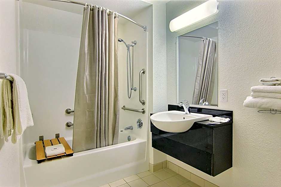 Motel 6-Kingsville, TX