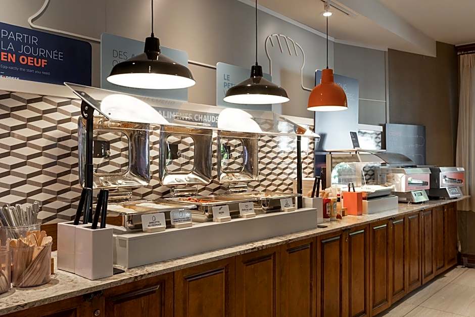 Holiday Inn Express & Suites Tremblant By IHG