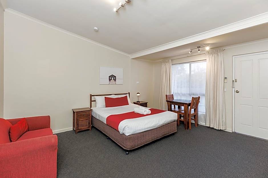 Amaroo Motel Tumuts Best Accommodation