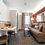 Acacia Suite
