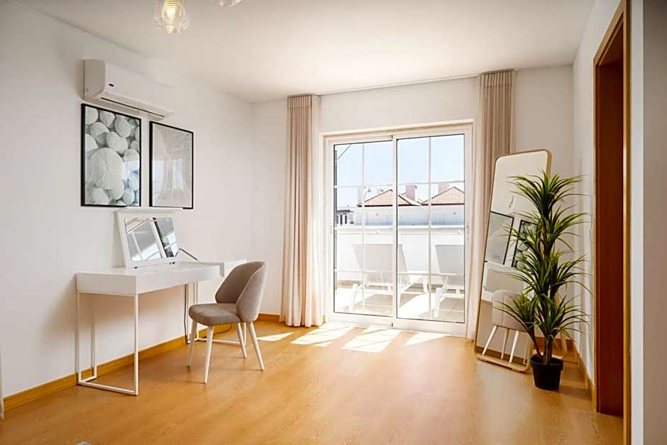 Fresh & Breezy Tavira Apartment