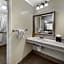 Best Western Plus Northwoods Inn