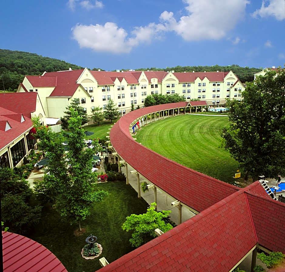 Branson Hillside Hotel