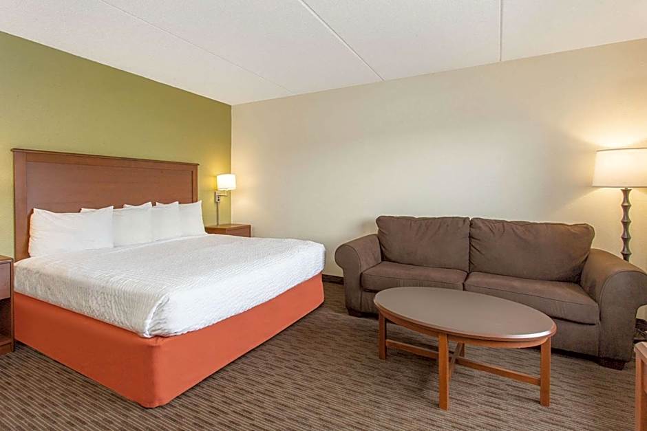 AmericInn by Wyndham Calumet