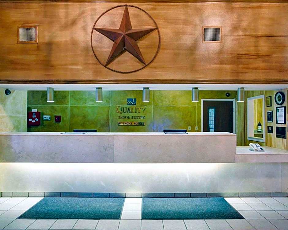 Garner Hotel Del Valle - Austin Southeast by IHG