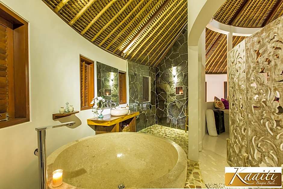 Villa Kaaiti
