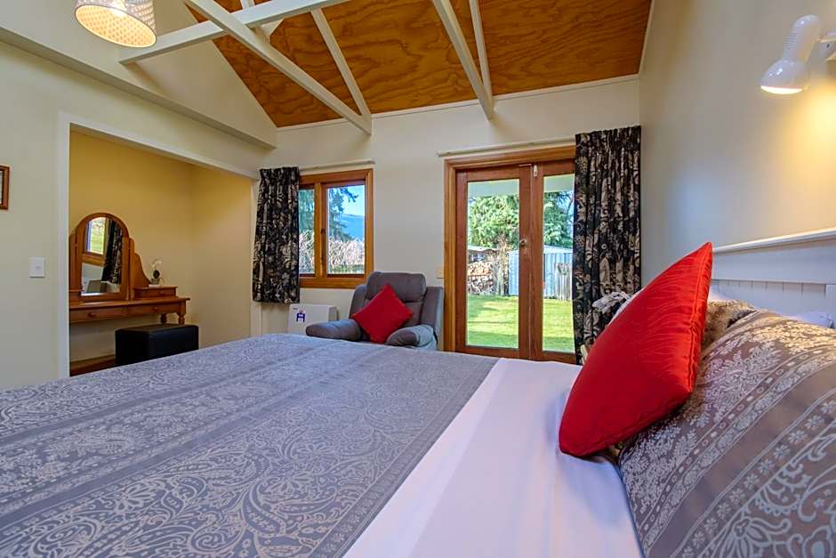 Willowbrook Country Apartments