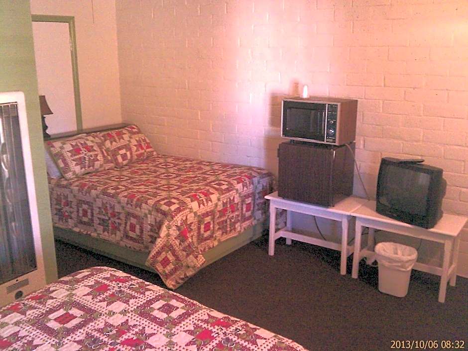 Ranch Motel