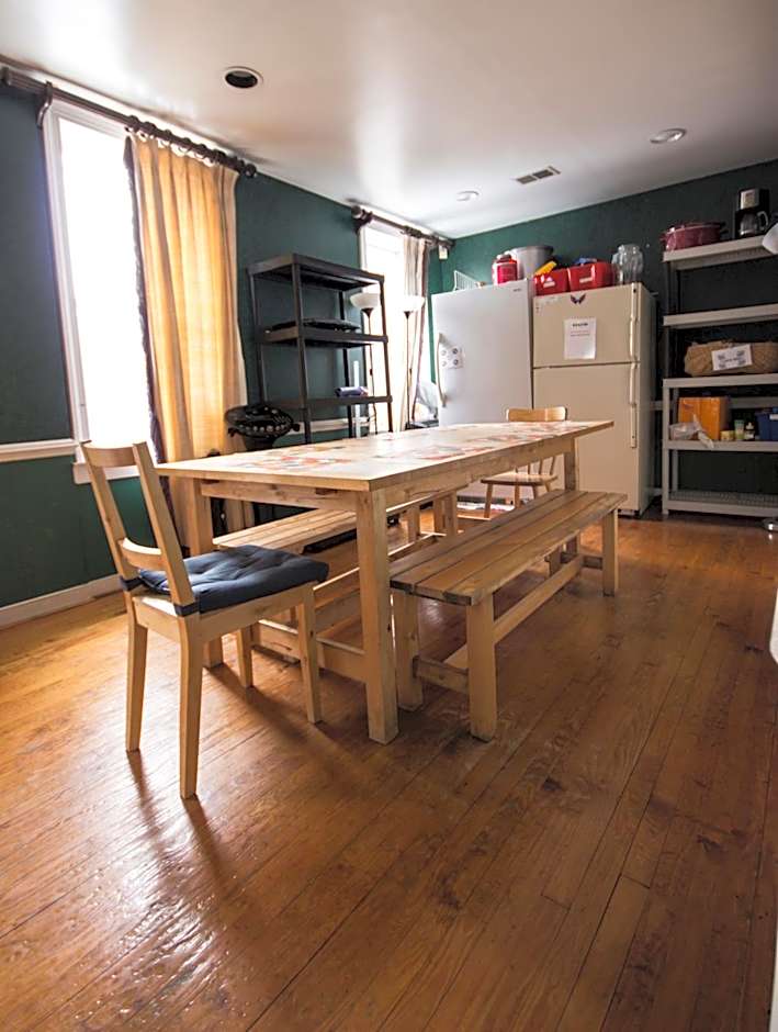 Duo Housing