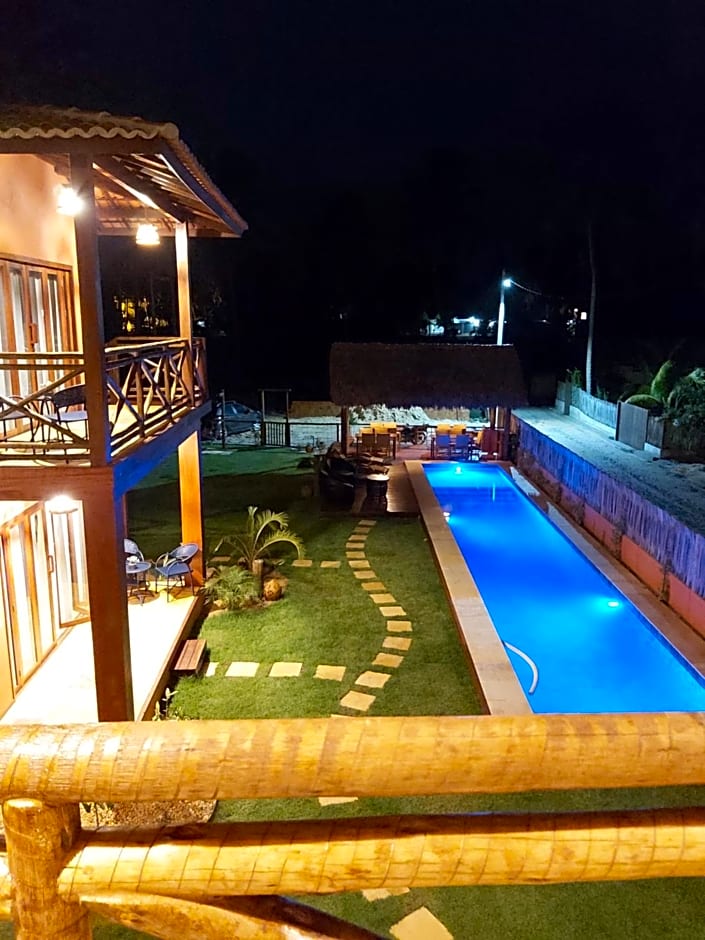 Pousada Flor de Lena- suíte Lírio -Icaraizinho