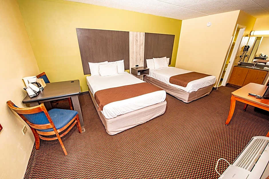 River Place Inn & Cabins