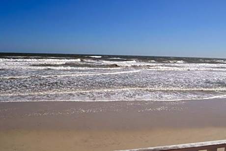 Daytona Beach studio condo with beautiful Ocean view