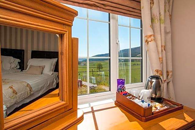 Glen Clova Hotel & Luxury Lodges