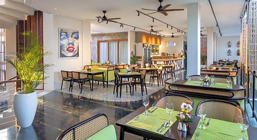 Mokko Suites Batubelig