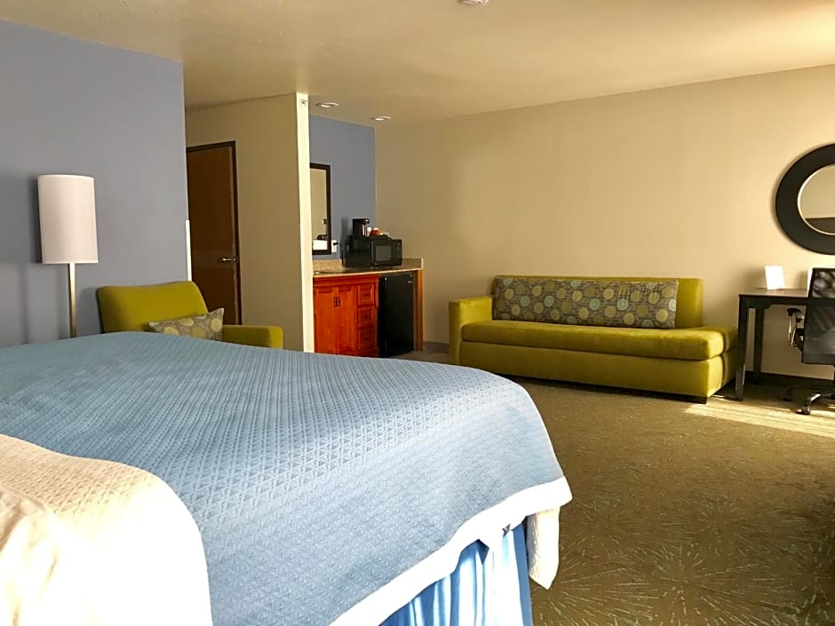 Days Inn & Suites by Wyndham East Flagstaff