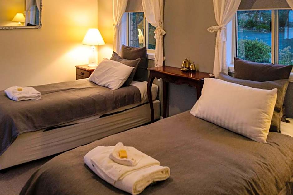 Waterview Gardens B&B