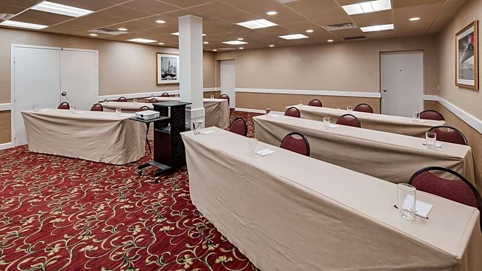 Best Western Plus Morristown Inn