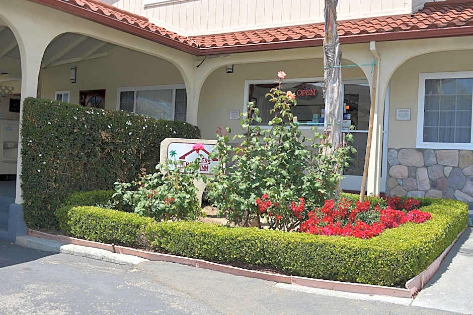Travelers Inn
