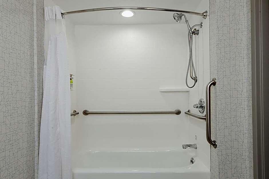 Holiday Inn Express Hotel & Suites Montgomery Boyd-Cooper Parkway By IHG