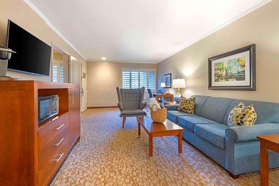 Best Western Plus Beach View Lodge