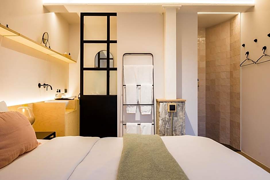 Poutrelle Guestrooms