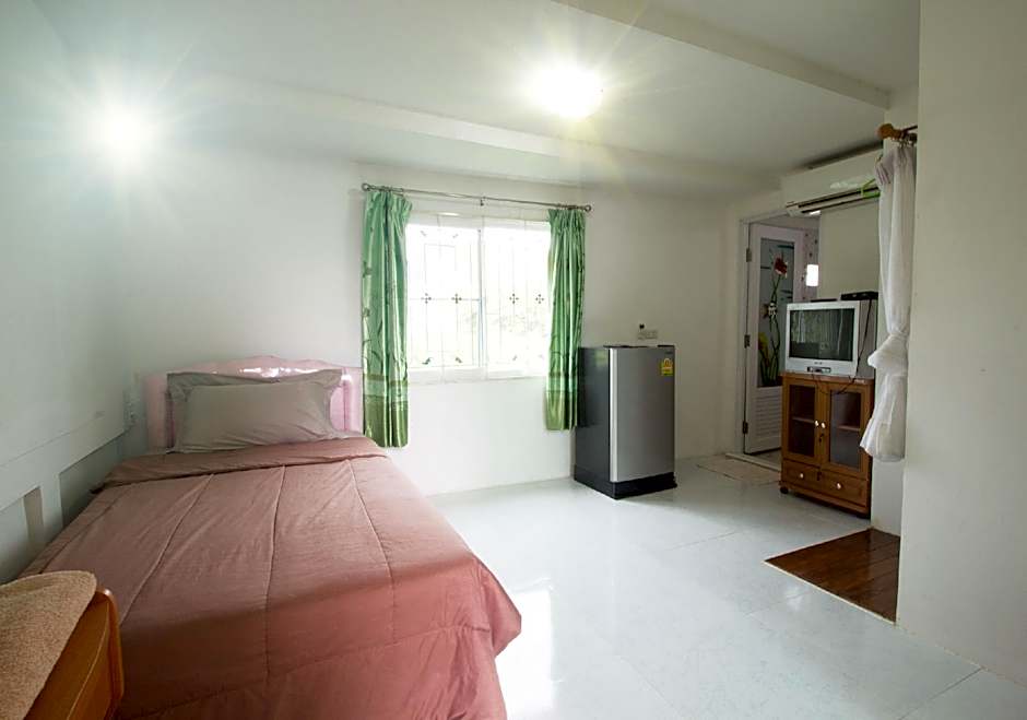 Nu Phuket Airport Residence