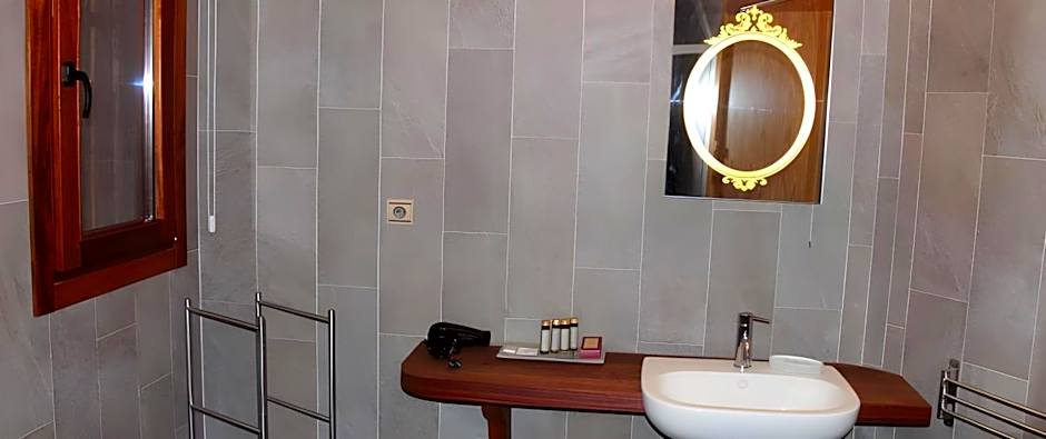 Hotel Quercus Tierra