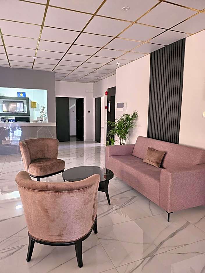 Polyxeni Hotel Apartments