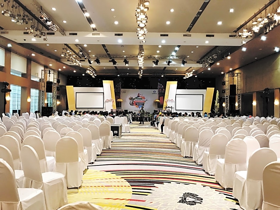 Mercure Surabaya Grand Mirama