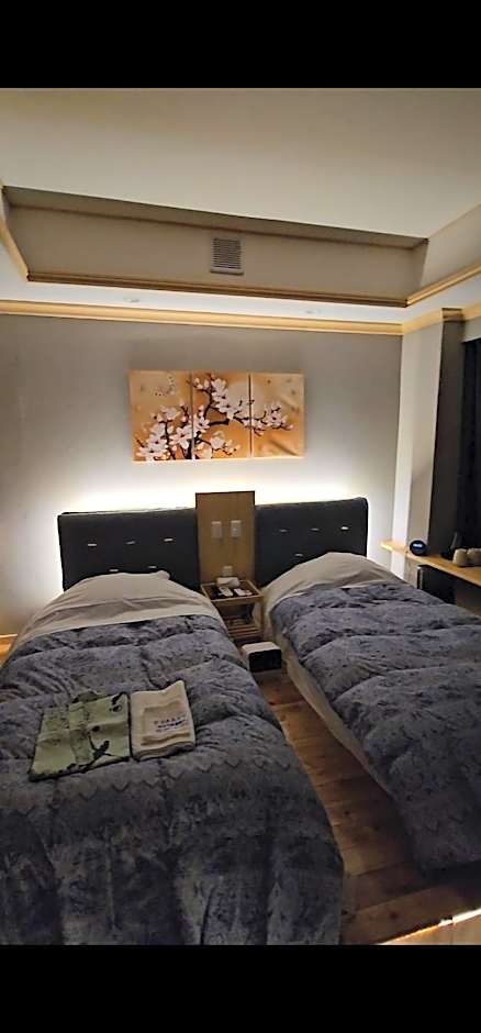 Business Hotel Takanoya