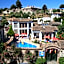 Akay Hotel