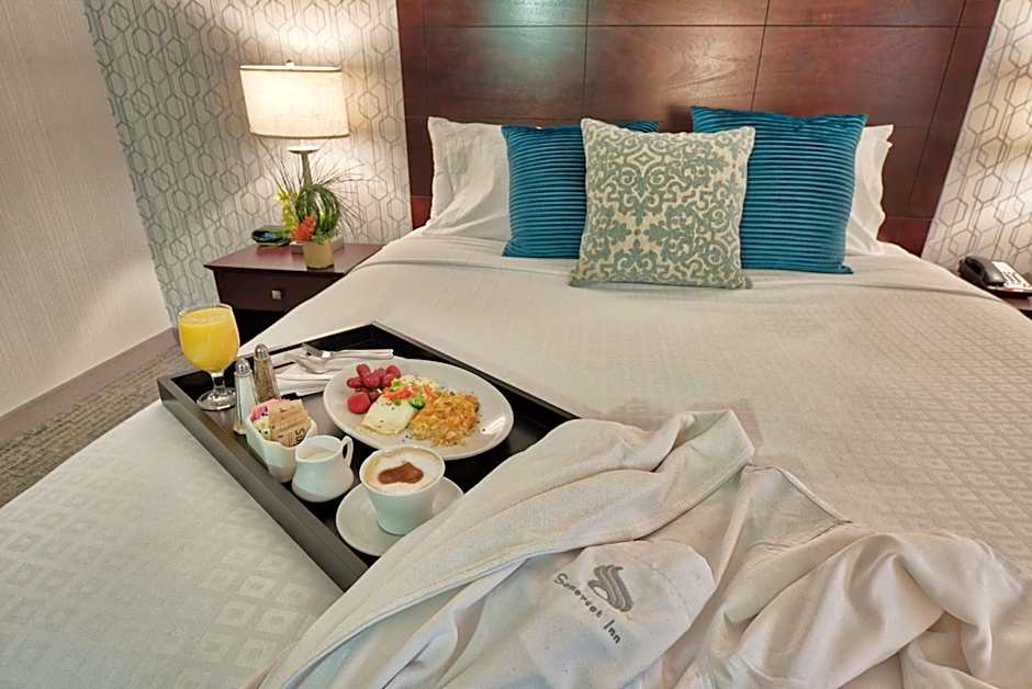 Somerset Inn