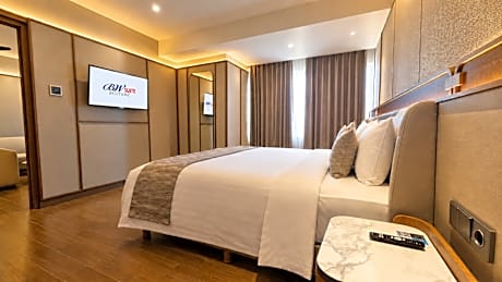 Governer Suite