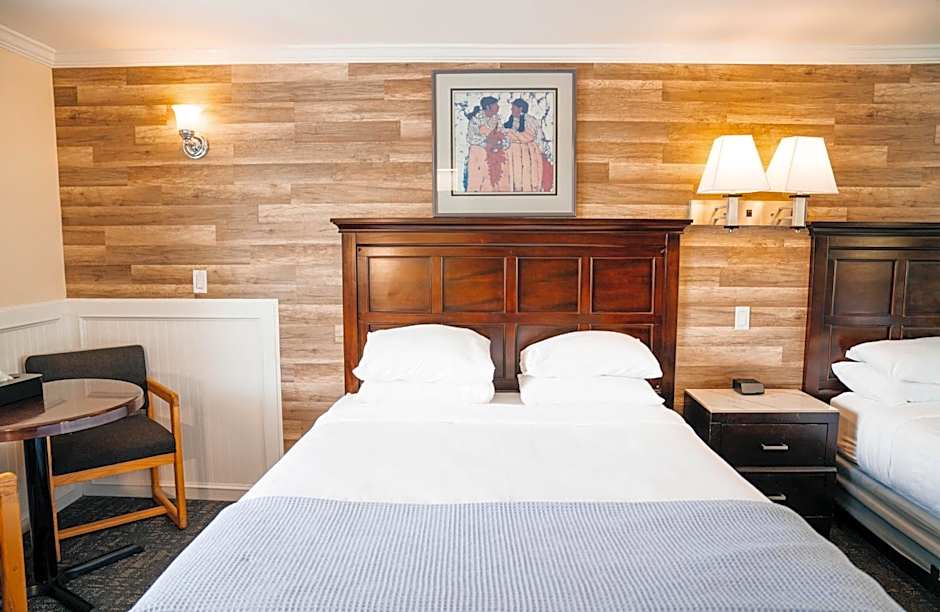 Salida Inn & Monarch Suites