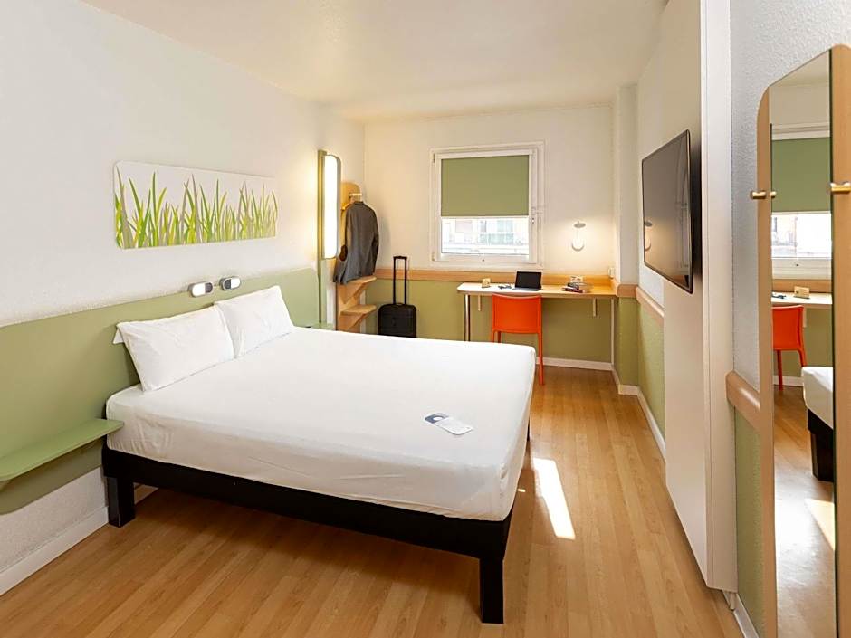 Ibis Budget Valencia Aeropuerto