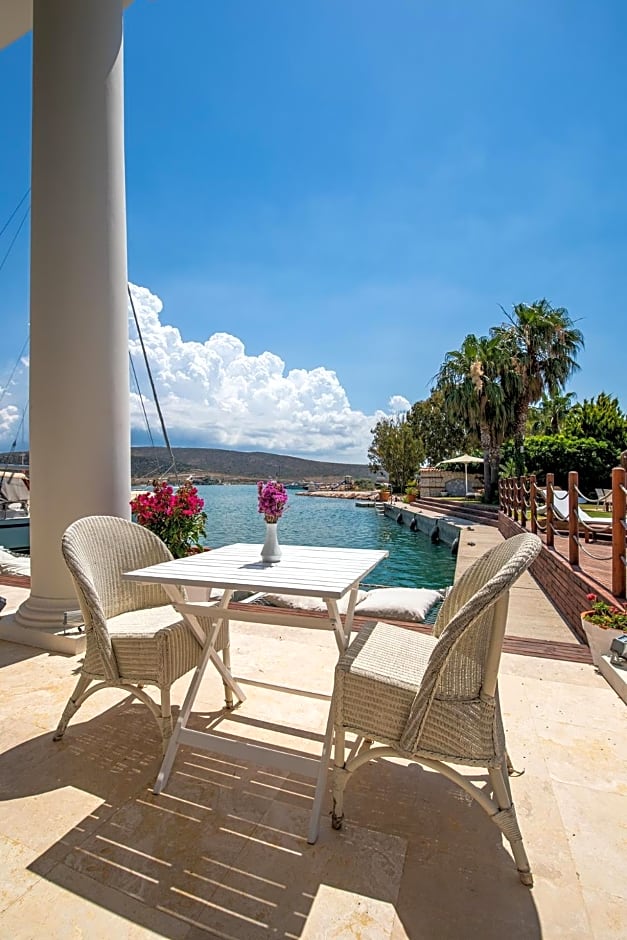 Port Alacati Hotel