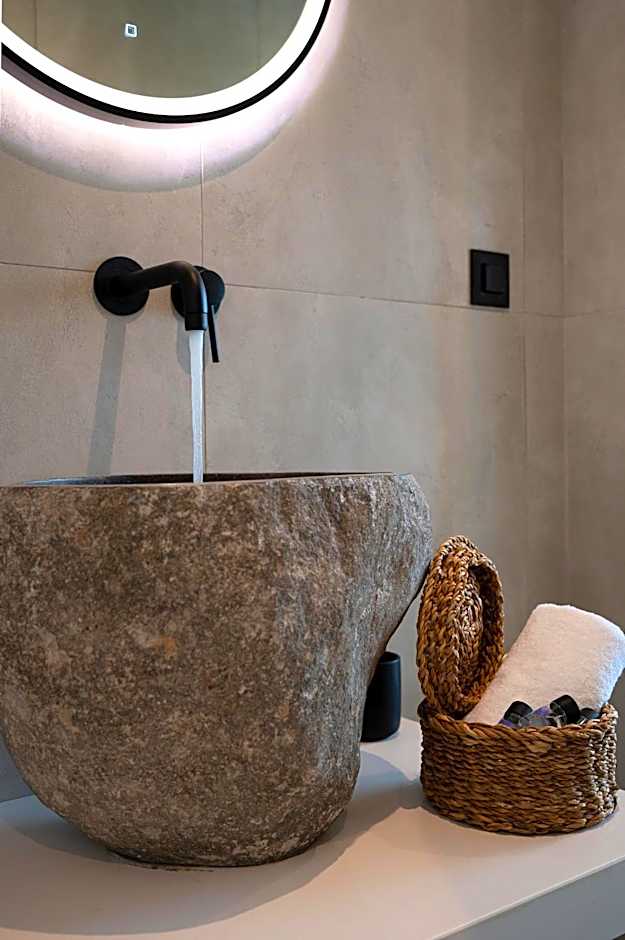 Milatos Seaside Suites