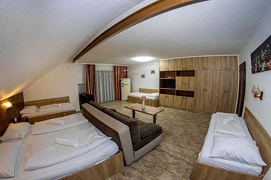 Hotel Alte Innbrücke - Neuhaus am Inn