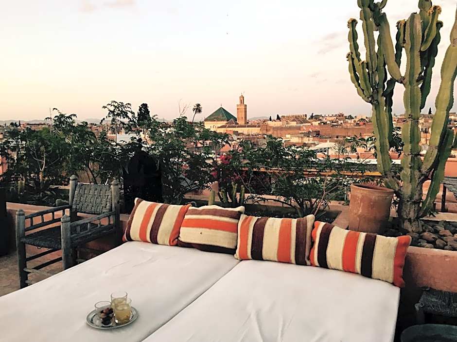 Riad 144