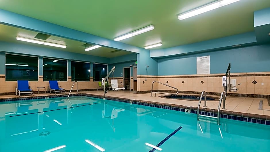 Holiday Inn Express Hotel & Suites Everett By IHG